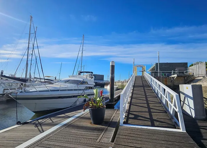 Barco Dalida Botel Lisbon