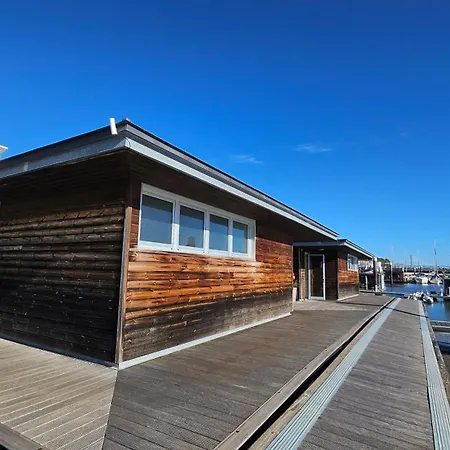 Barco Dalida Båthotell